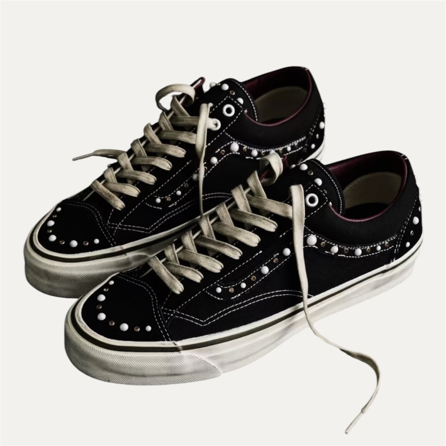 VNS PLD BLK