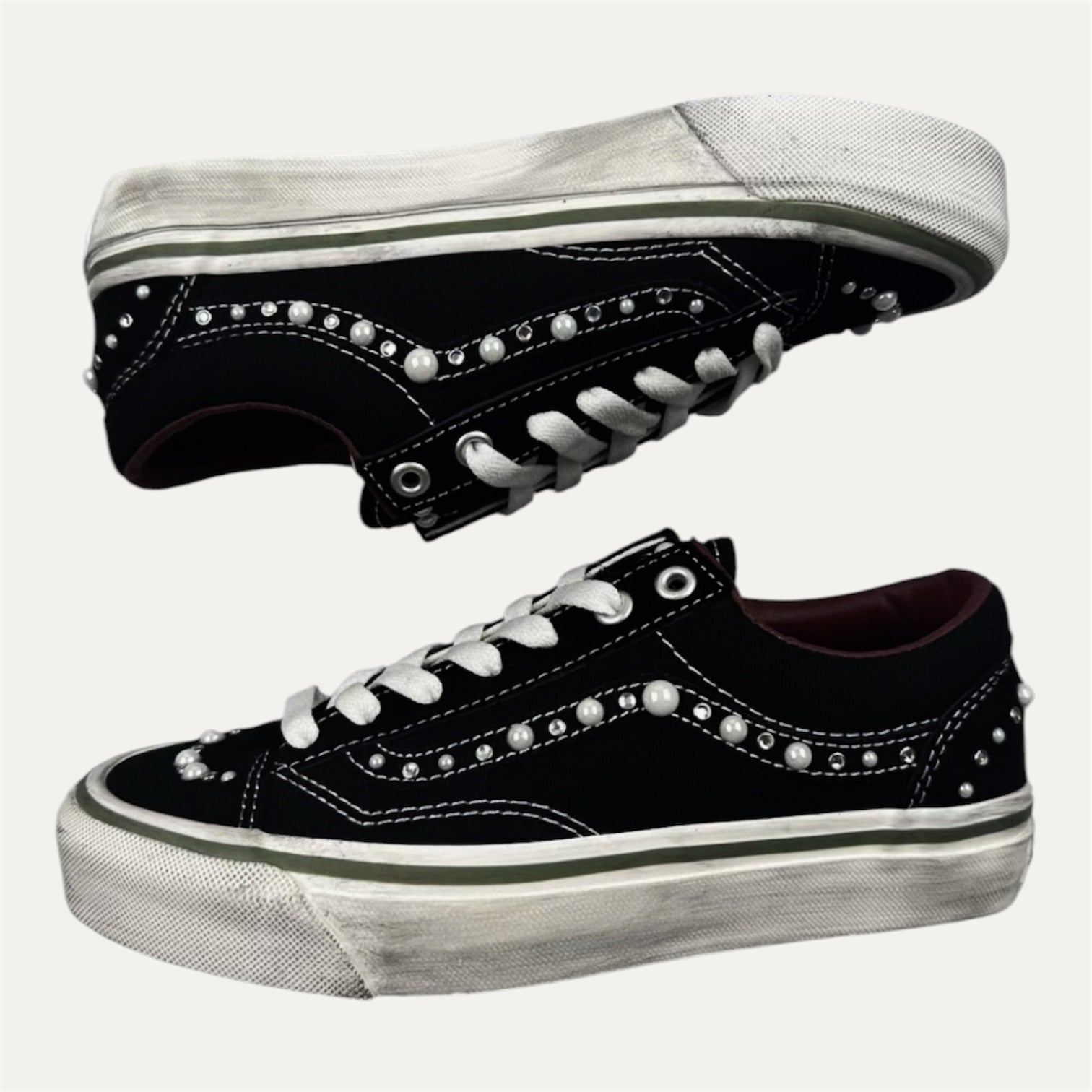 VNS PLD BLK