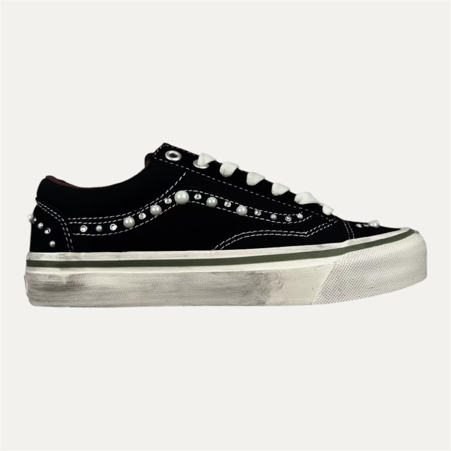 VNS PLD BLK